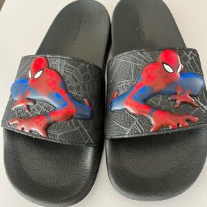 Adidas Kids Spider-Man Slides - Black and Blue